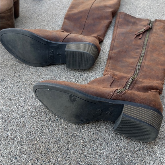 MIA Phoenix Brown Over the Knee Boots, Size 8 - Picture 4 of 5